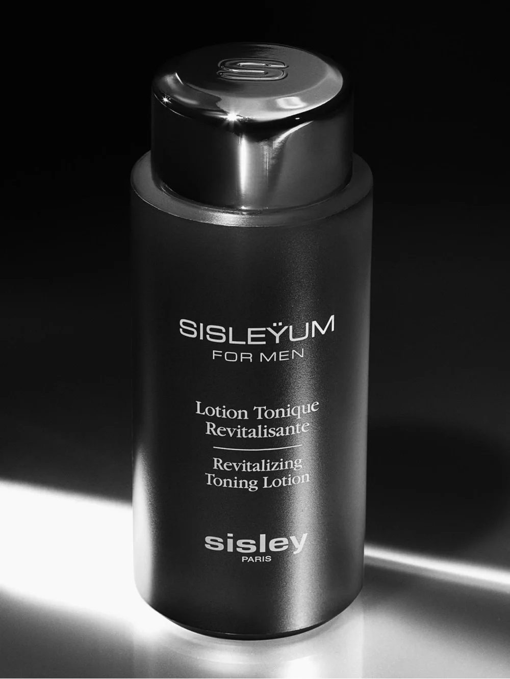 Sisley-Paris • Sisleÿum Revitalizing Toning Lotion